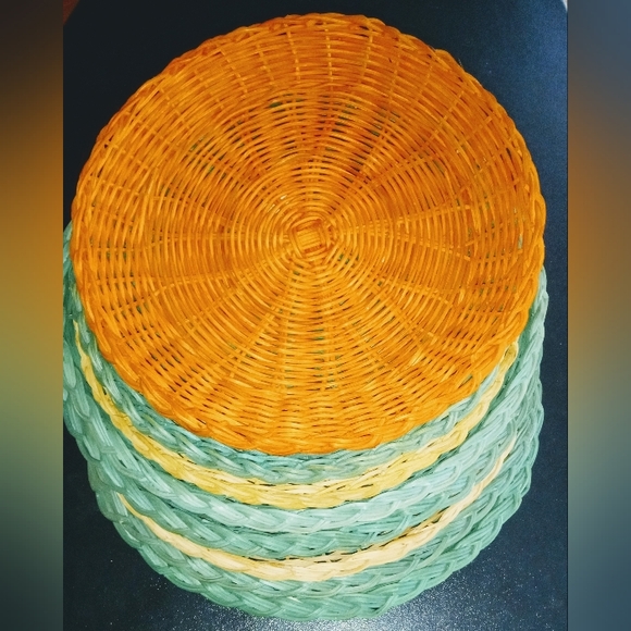 Vintage Bamboo/Wicker Plate Holders or Wall Decor ππ§‘ππ - Picture 3 of 8